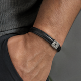 Bracelet en cuir noir