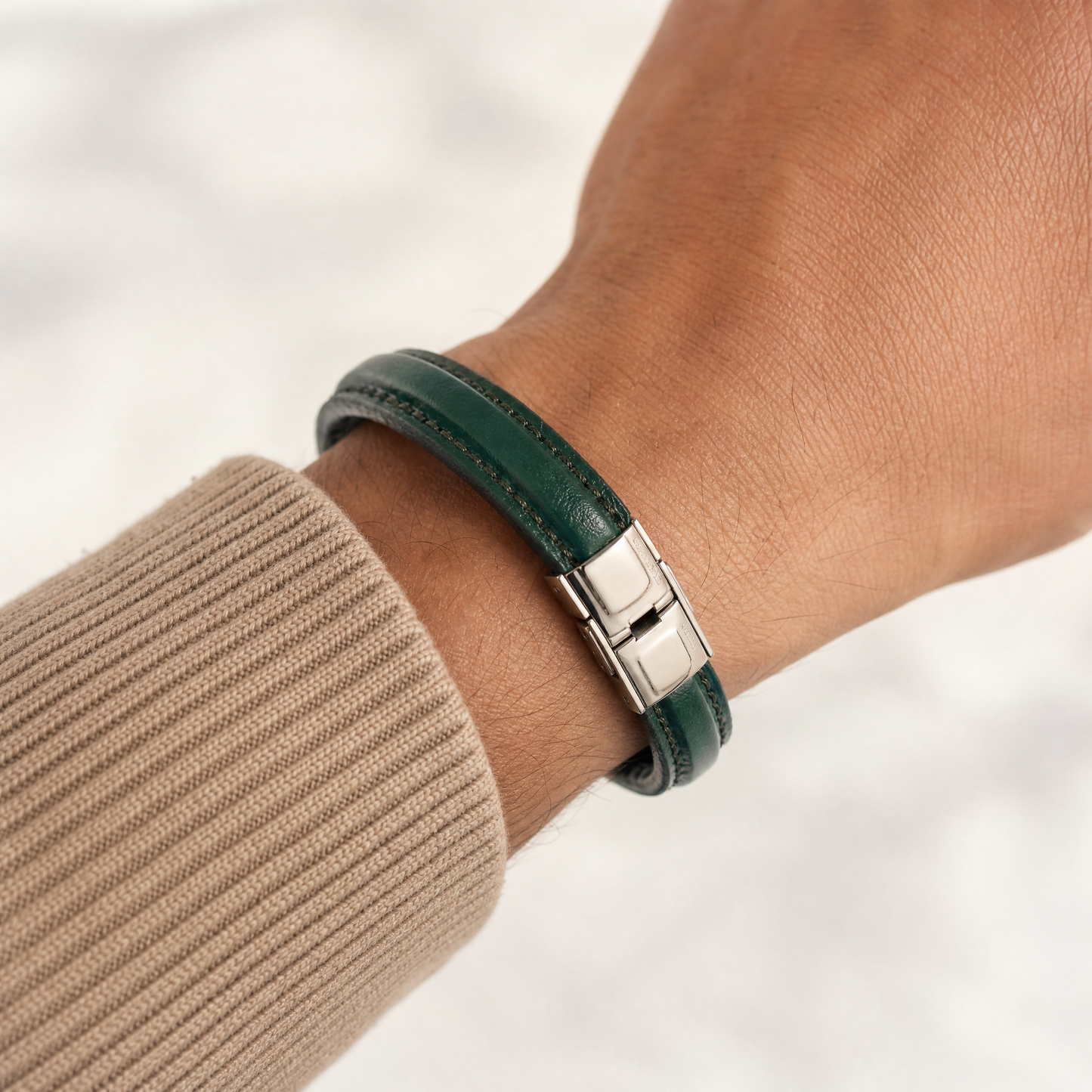 Bracelet en cuir vert